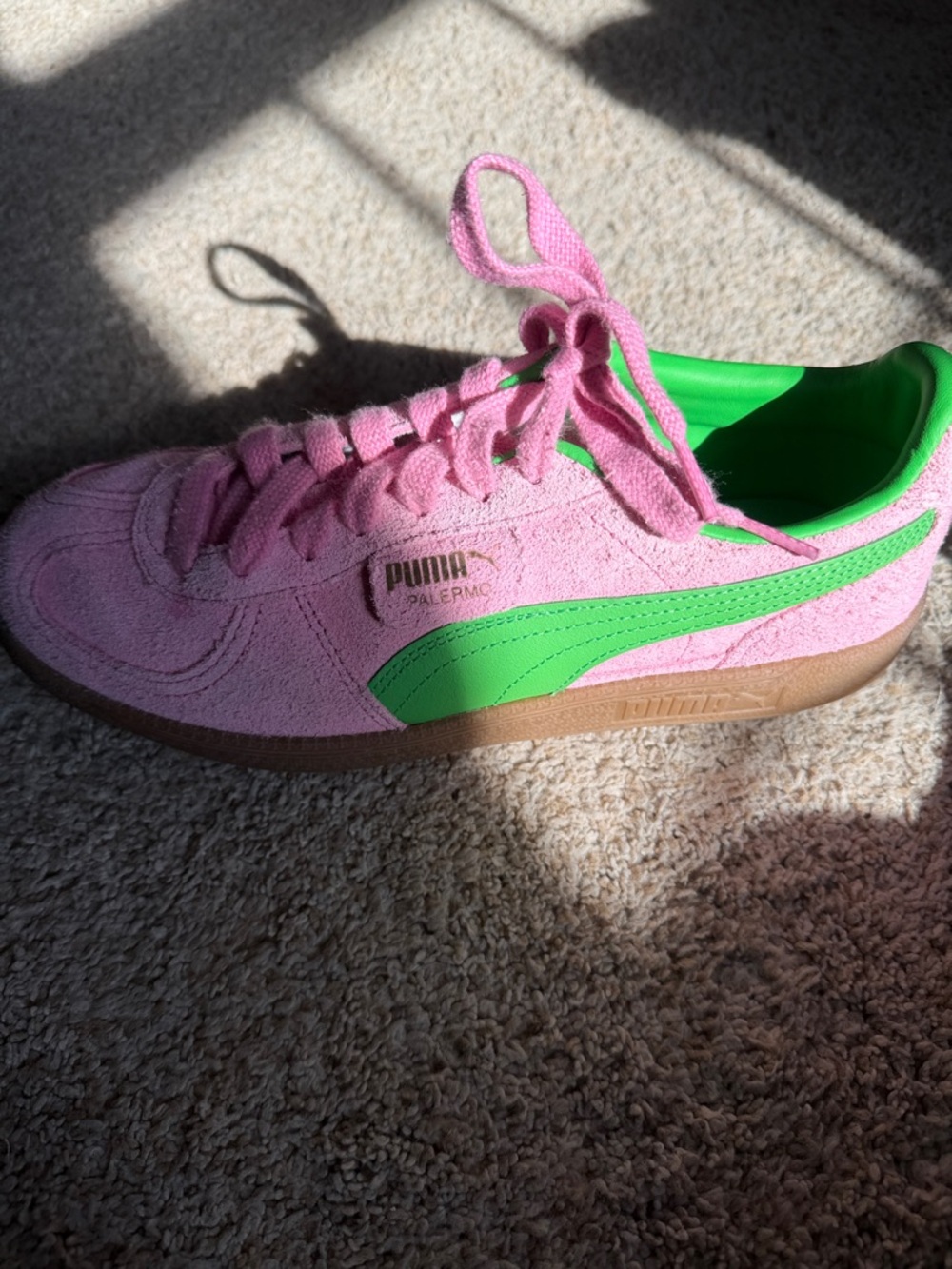 Puma Pink Suede Sneakers with Bright Green Lining Size 9 - Picture 4 of 5